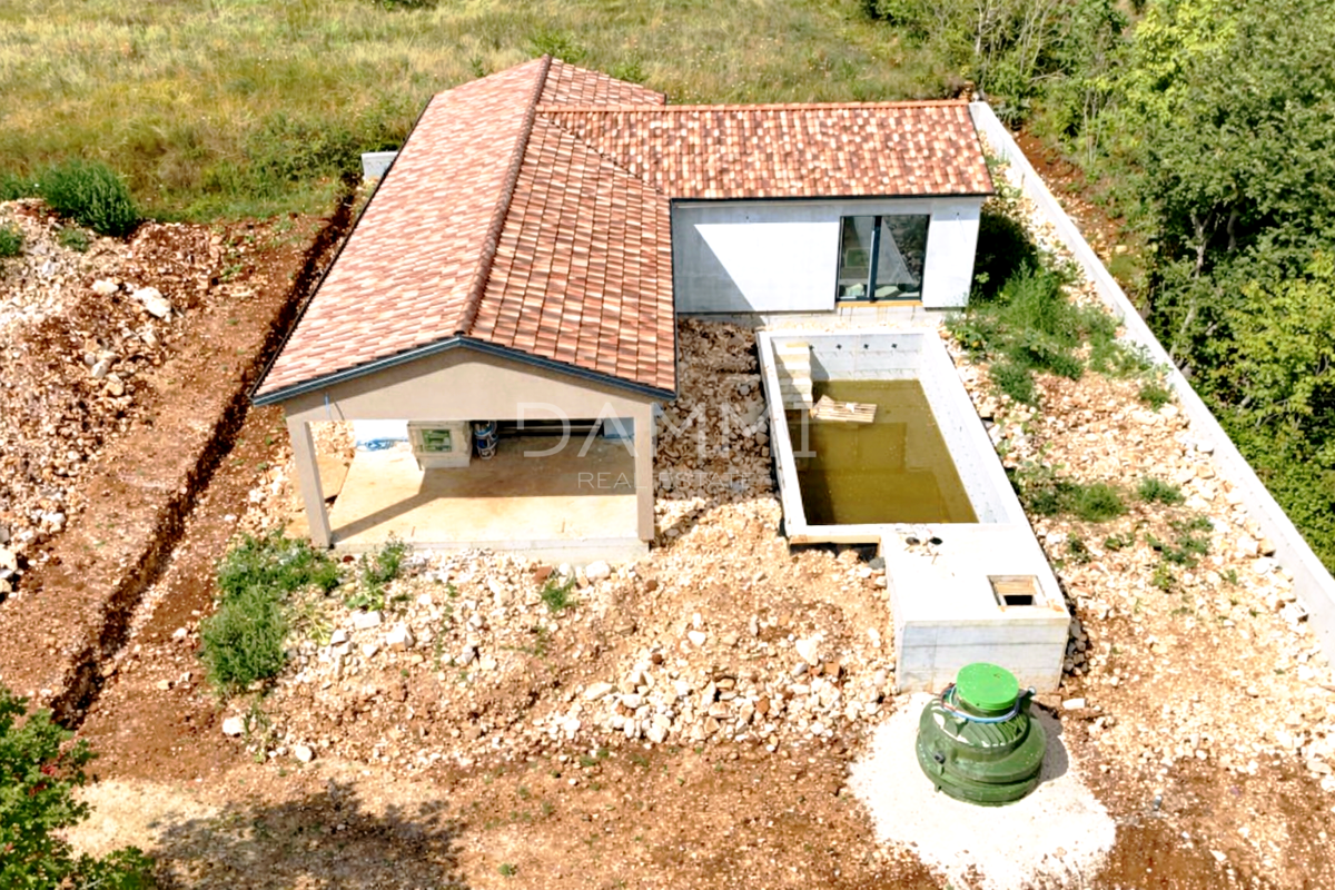 Istra, Žminj - casa con piscina, nuova costruzione
