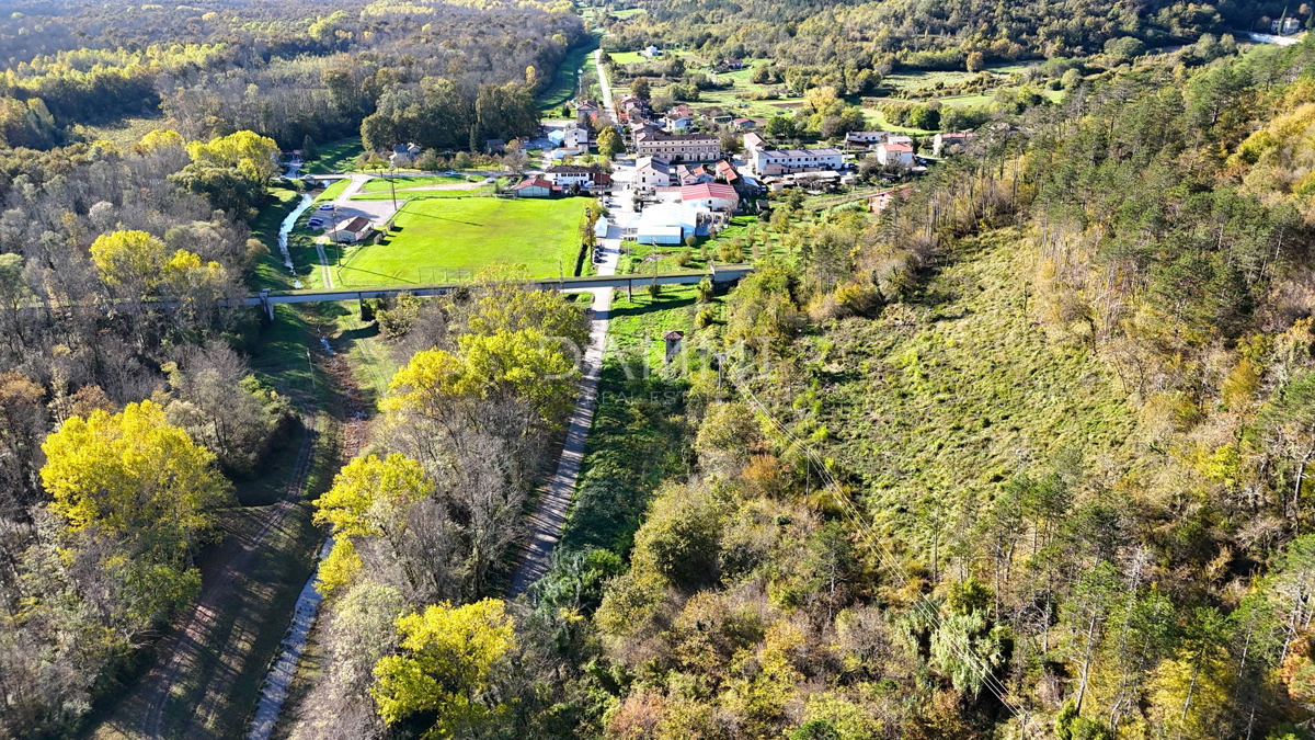 OPRTALJ, LIVADE - TERRENO EDIFICABILE A SCOPO TURISTICO PER CAMPEGGIO T3