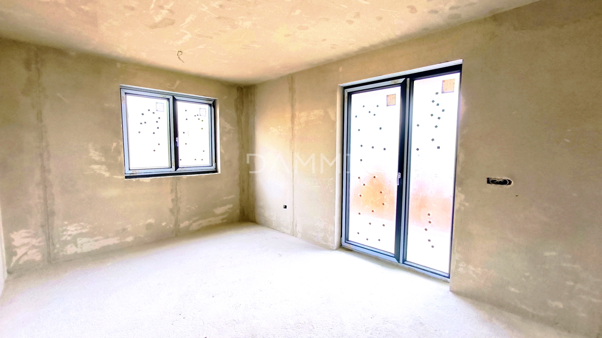 Istra, Pula - appartamento con una camera, nuova costruzione, piano terra con giardino