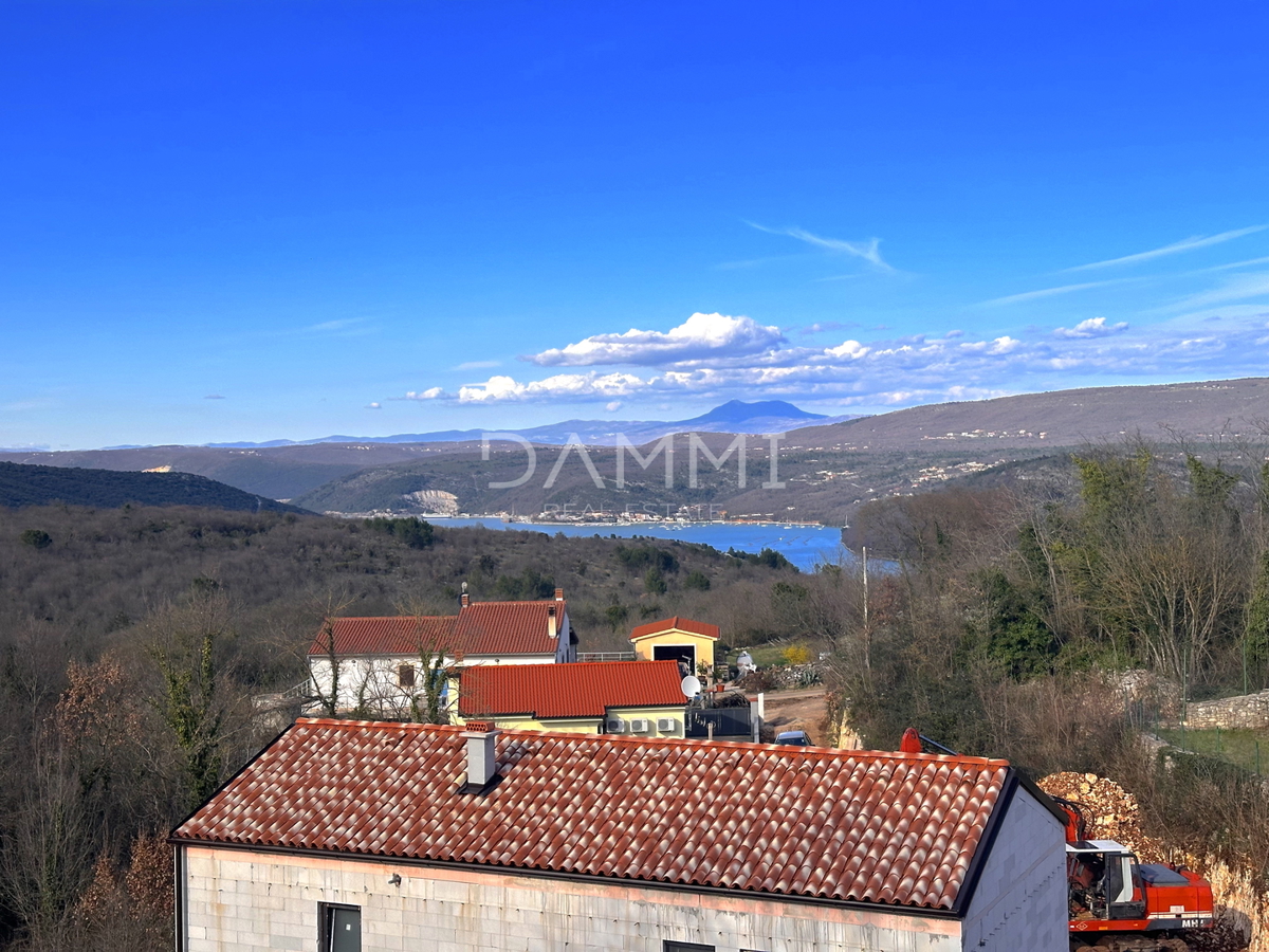 ISTRIA, RAKALJ - Casa con piscina con bellissima vista sul mare