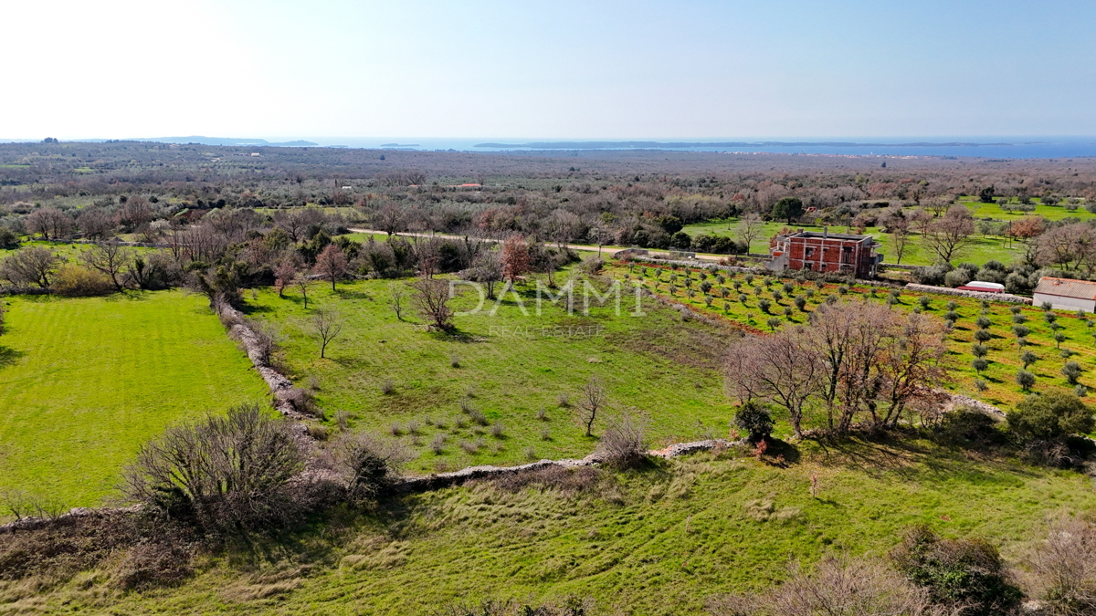 ISTRIA, VODNJAN - Terreno edificabile con vista mare