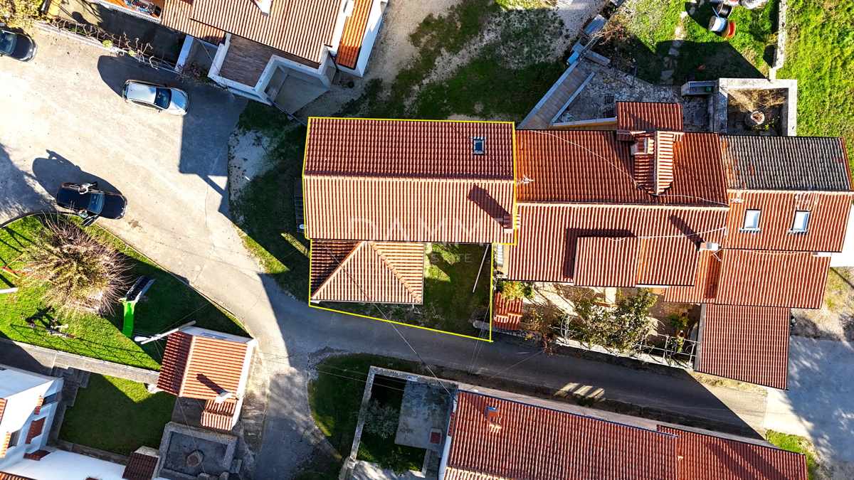 ISTRA, KANFANAR - Casa in alto grezzo in ottima posizione