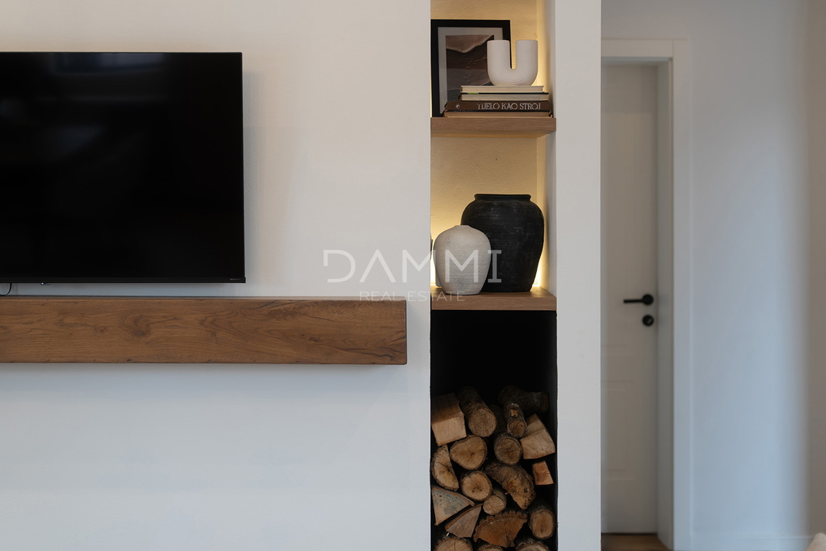 ISTRIA, ŽMINJ - Graziosa casa a un piano con piscina