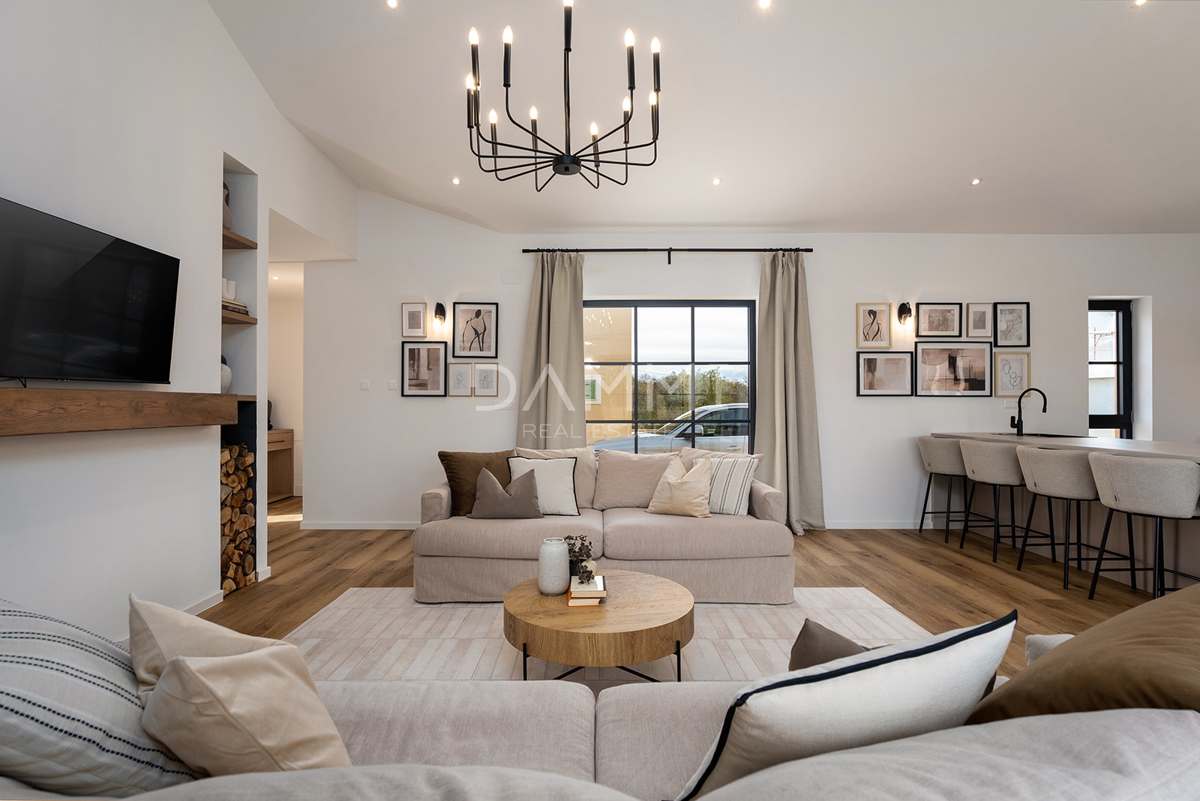 ISTRIA, ŽMINJ - Graziosa casa a un piano con piscina