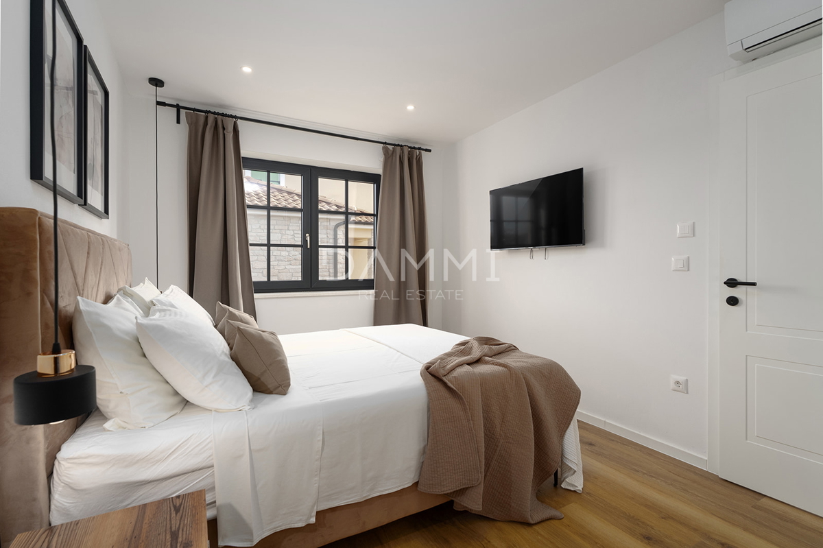 ISTRIA, ŽMINJ - Graziosa casa a un piano con piscina