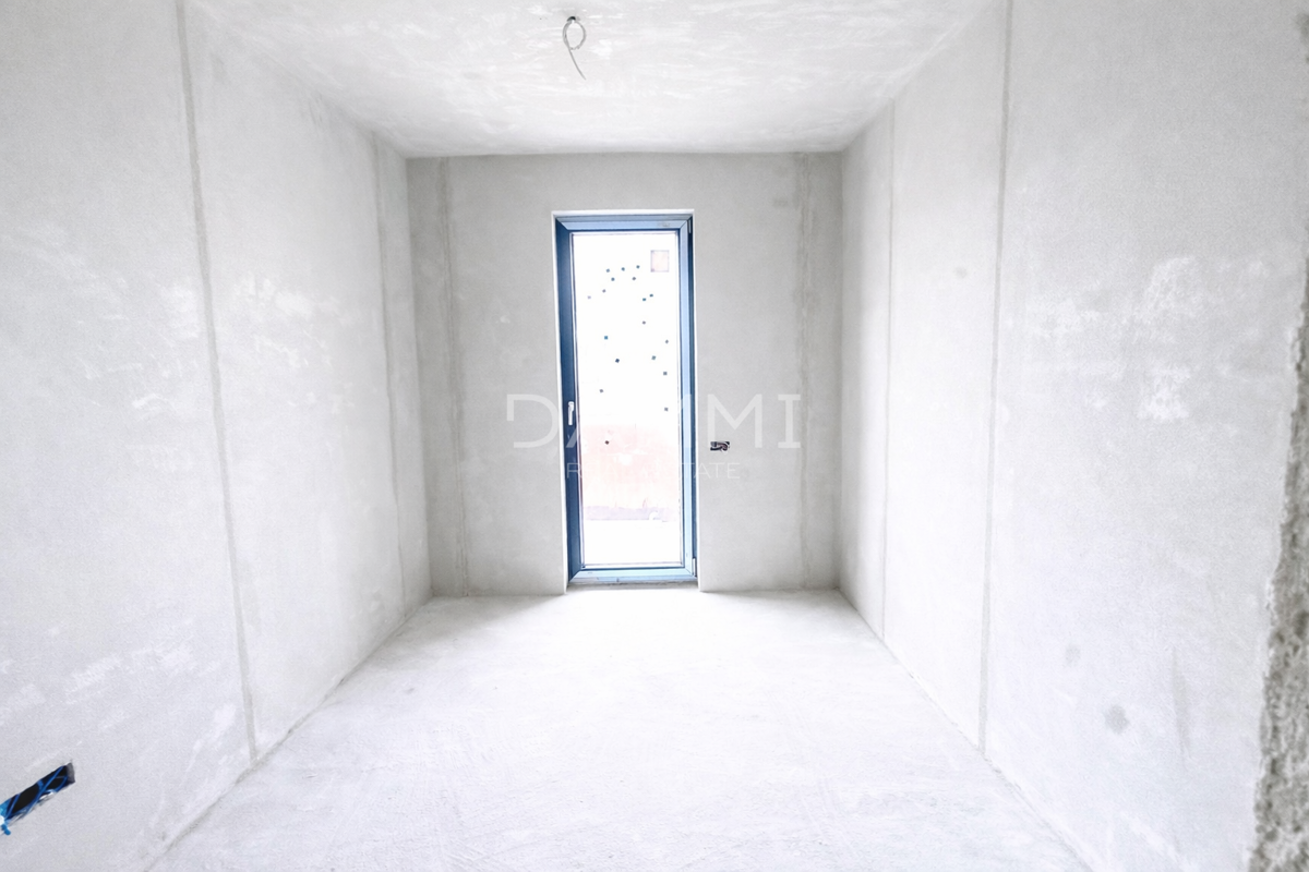 Istra, Pula - appartamento con una camera, nuova costruzione, 2° piano