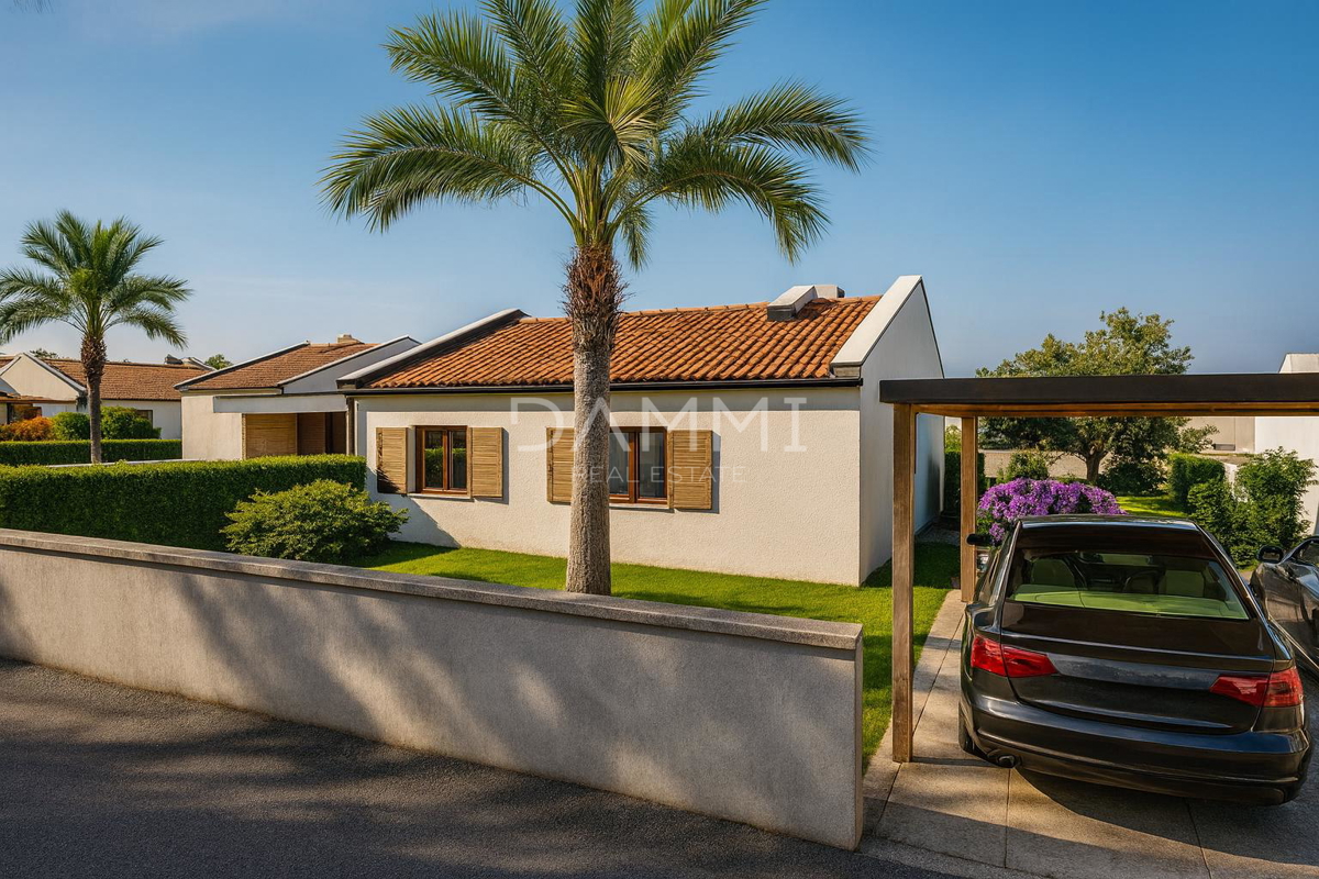ISTRA, SVETI LOVREČ - VILLA AL PIANO TERRA CON PISCINA IN AMBIENTE TRANQUILLO