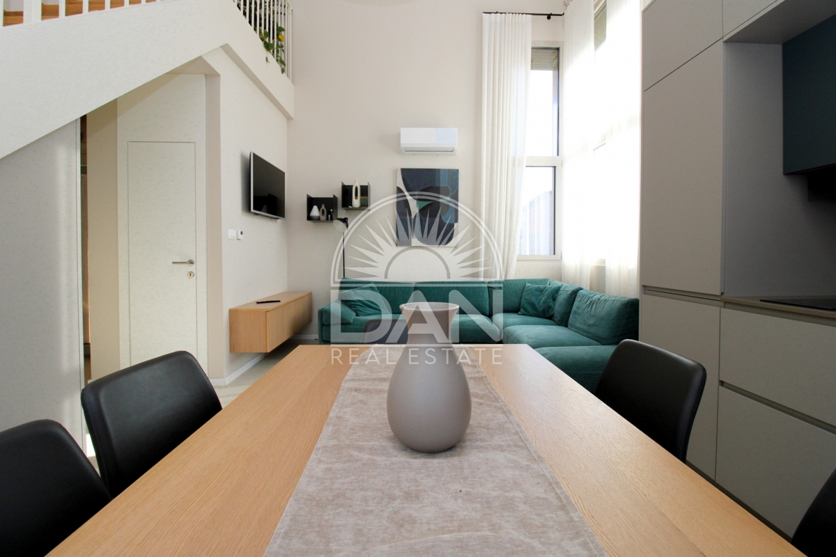 Funtana – Esclusiva! Casa moderna vicino al mare, immersa nella natura