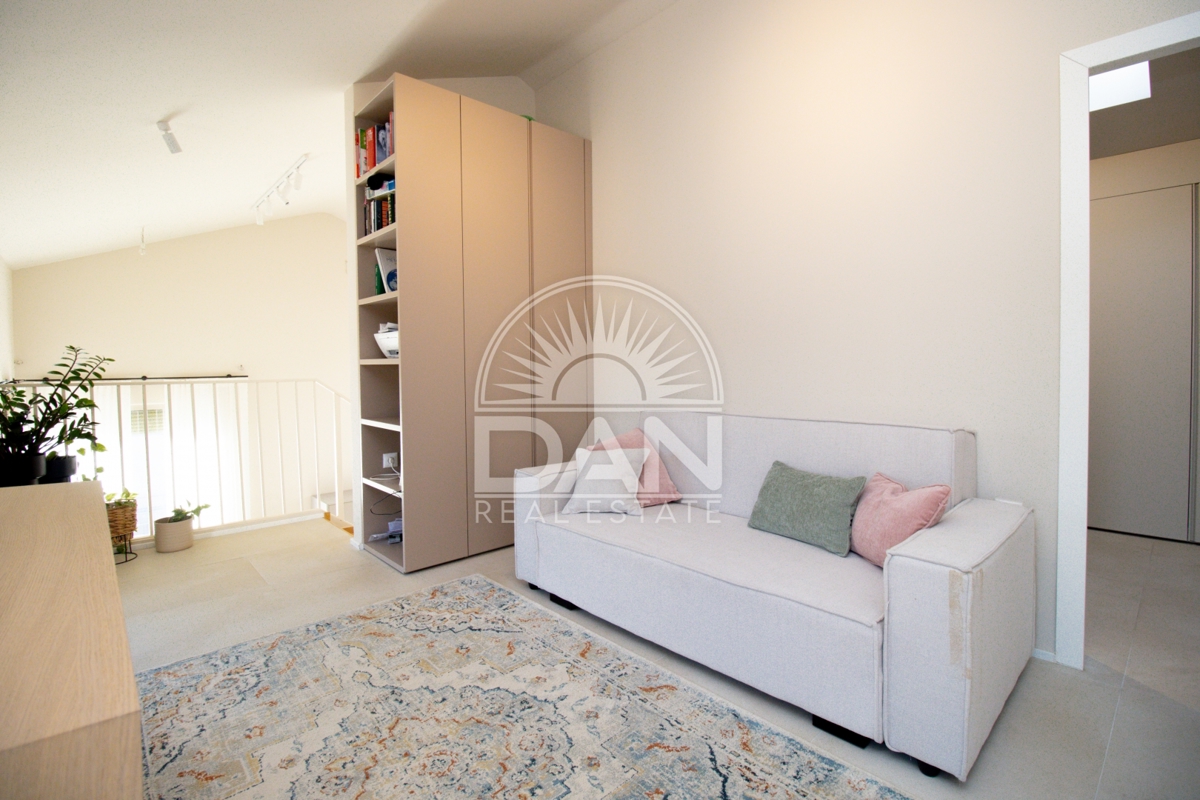 Funtana – Esclusiva! Casa moderna vicino al mare, immersa nella natura