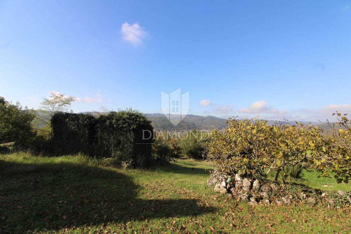 Casa Boljun, Lupoglav, 327m2
