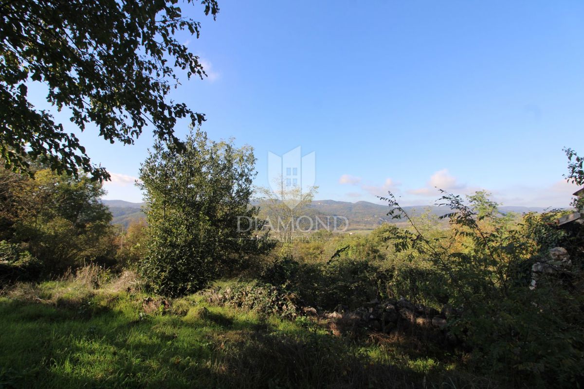 Casa Boljun, Lupoglav, 327m2