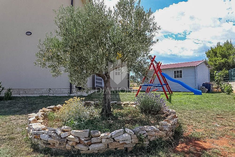 Villa fantastica e vista sul mare unica, Medolino!