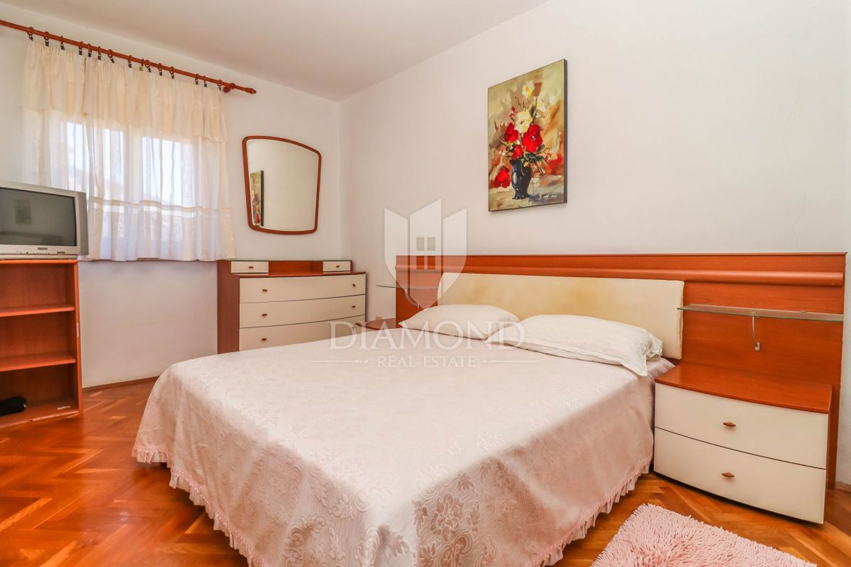 Rovigno, dintorni, bella casa con giardino vicino al mare