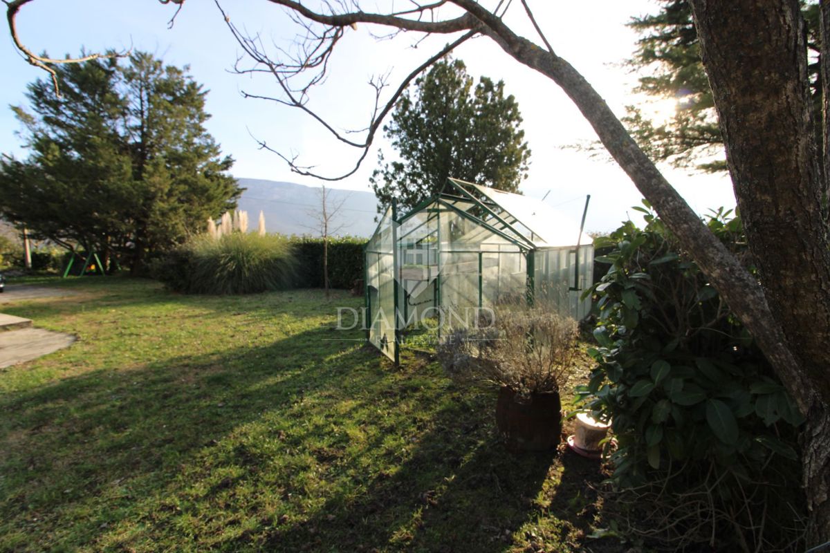 Chersano, dintorni, casa familiare nella natura meravigliosa