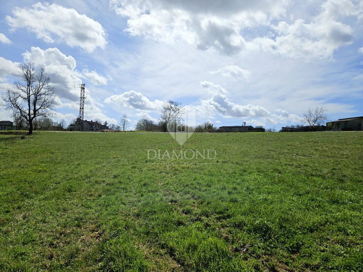 Terreno Poreč, 1.058m2