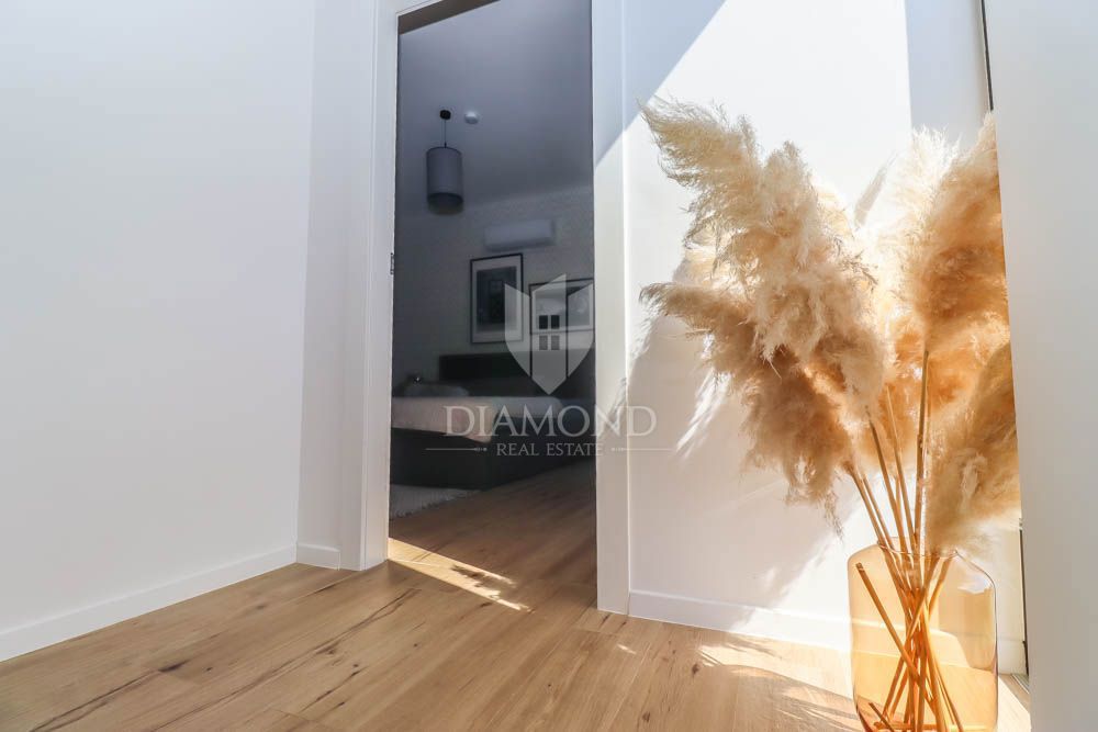 Villa moderna con vista mare, dintorni di Fasana