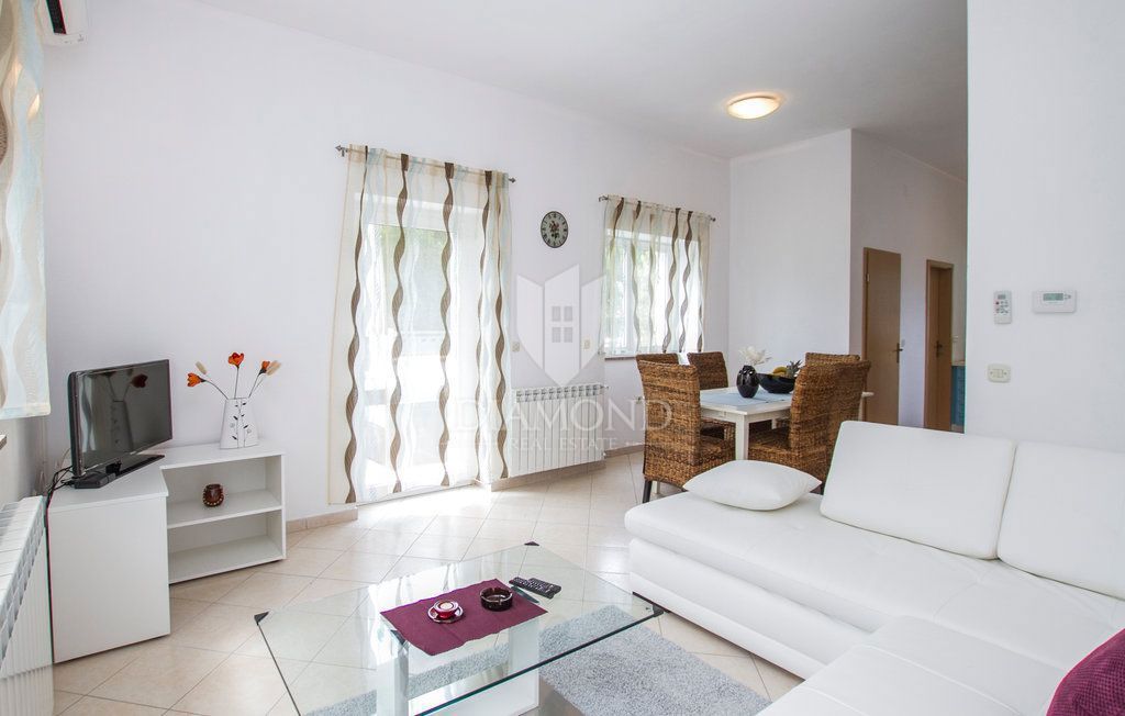 Labin, dintorni, bella casa con vista sul mare