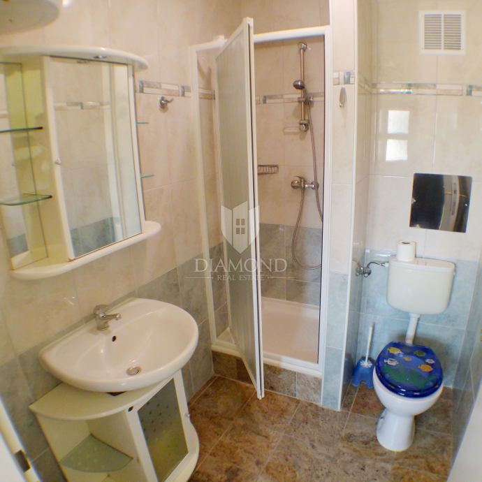 Rabac, una bella casa con vista libera sul mare 