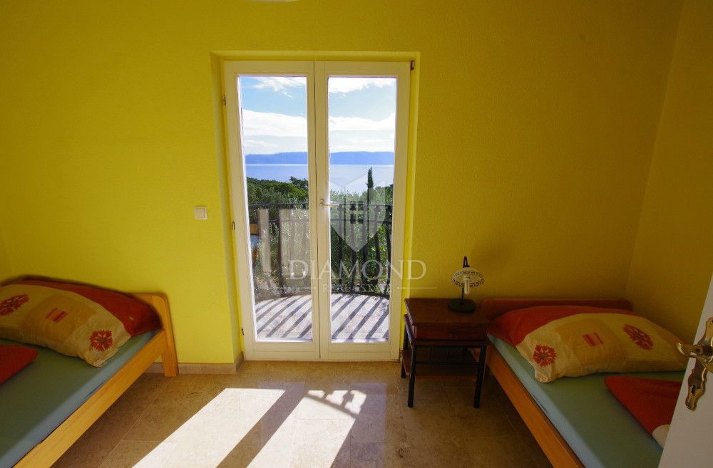 Rabac, una bella casa con vista libera sul mare 