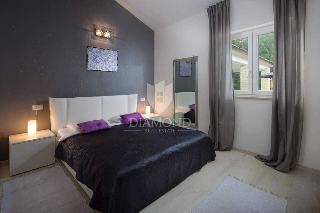 Albona, dintorni, bellissima villa