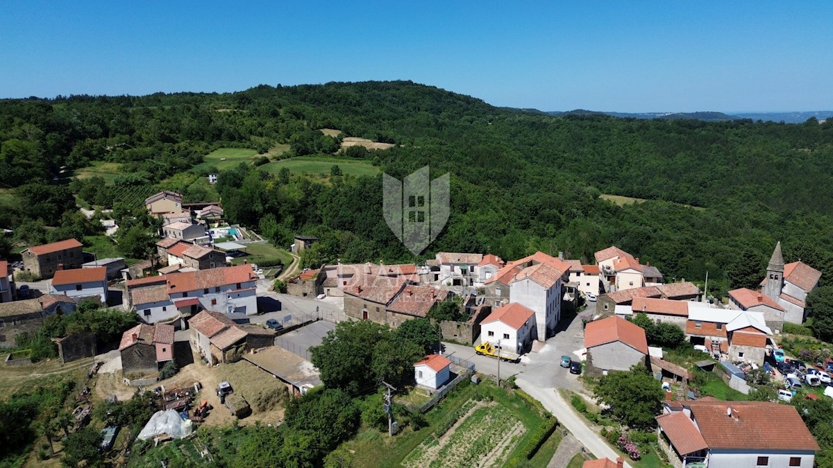 Istria centrale, Pisino, casa da adattare