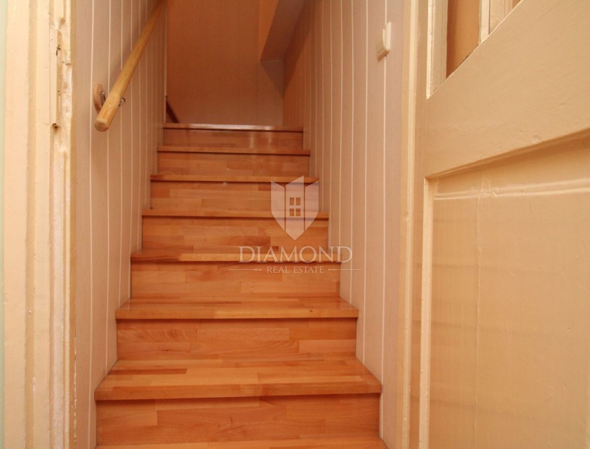 Casa a Schiera Ristrutturata a Klana