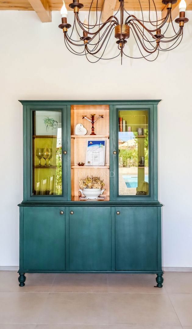 Rovigno, dintorni, casa in pietra con piscina e ampio giardino