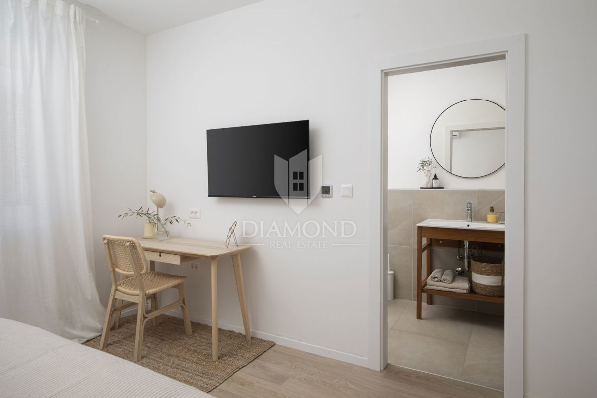 Labin, dintorni, bella casa ad un piano con piscina