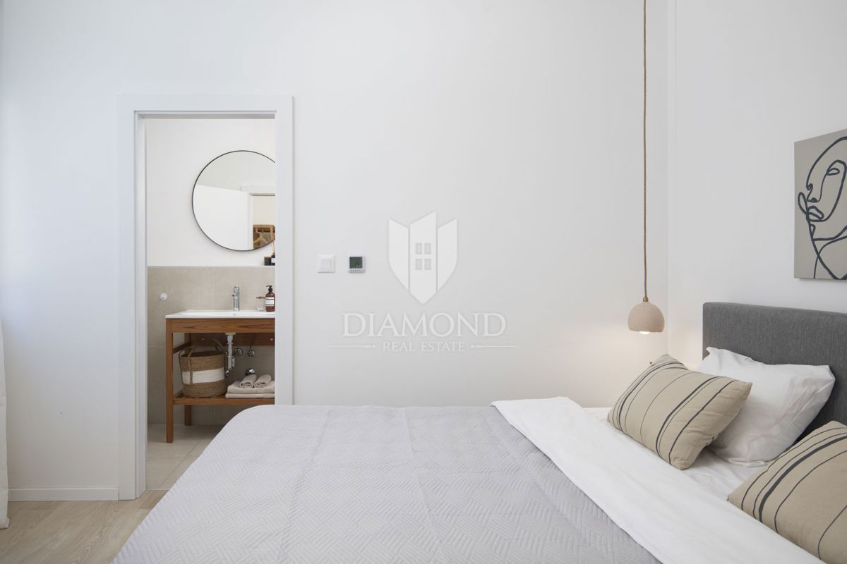 Labin, dintorni, bella casa ad un piano con piscina