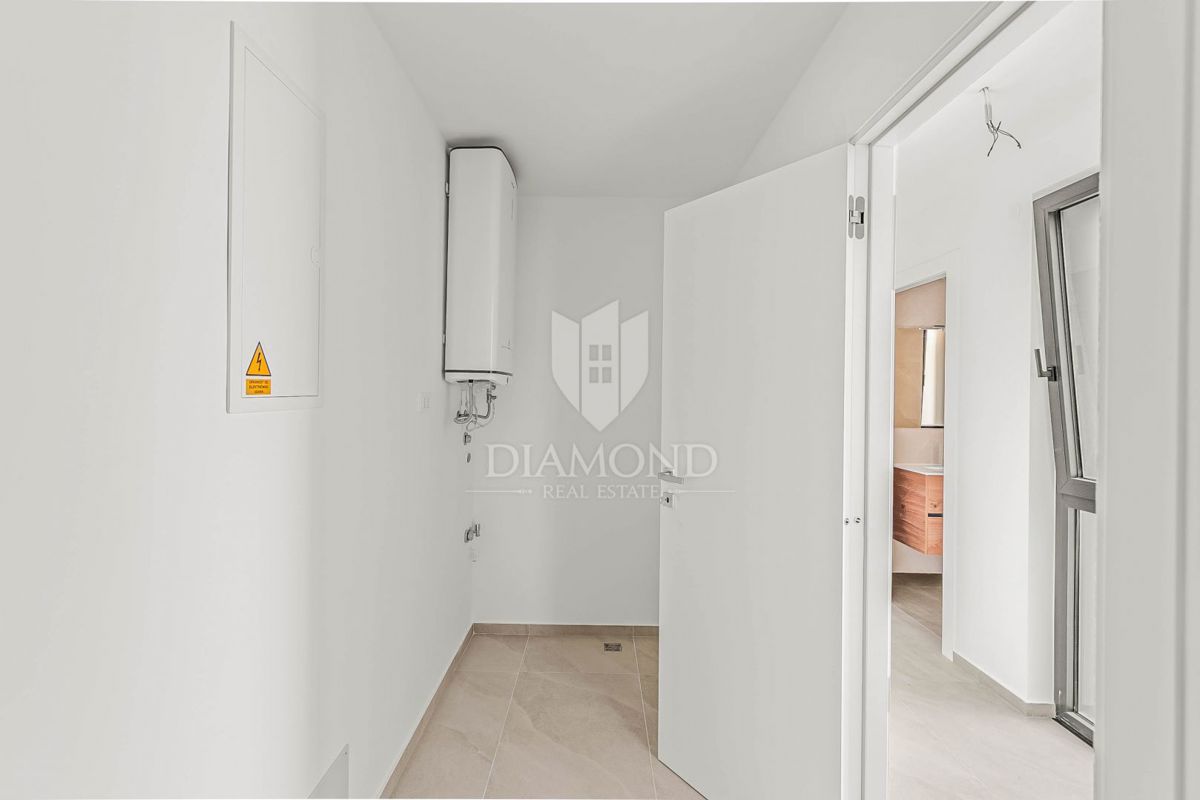 Cittanova, nuovo appartamento di 93 m2 al piano terra con giardino privato di 132 m2!
