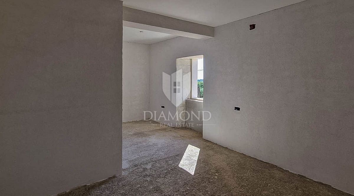 Casa Momjan, Buje, 150m2