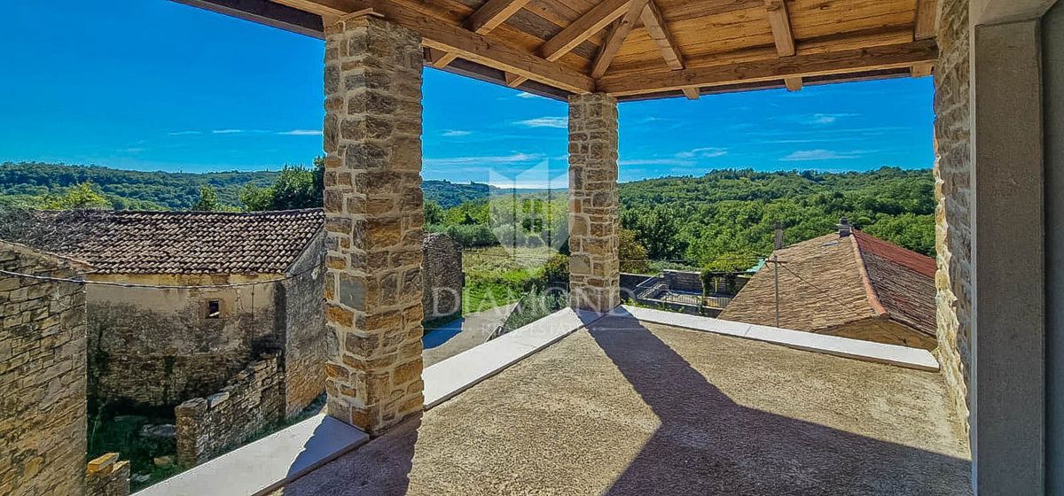 Casa Momjan, Buje, 150m2