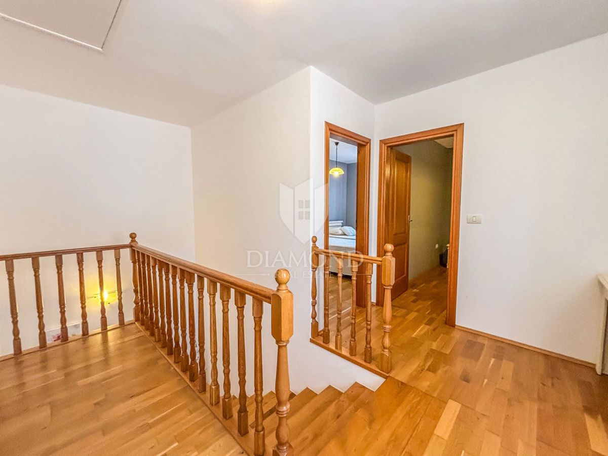 Istria, Umago, dintorni - bellissima casa con piscina vicino al mare!