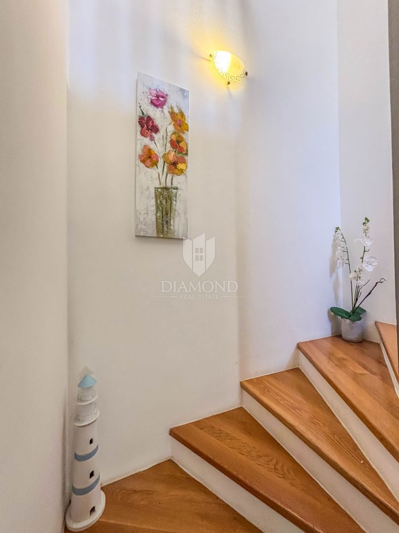 Istria, Umago, dintorni - bellissima casa con piscina vicino al mare!