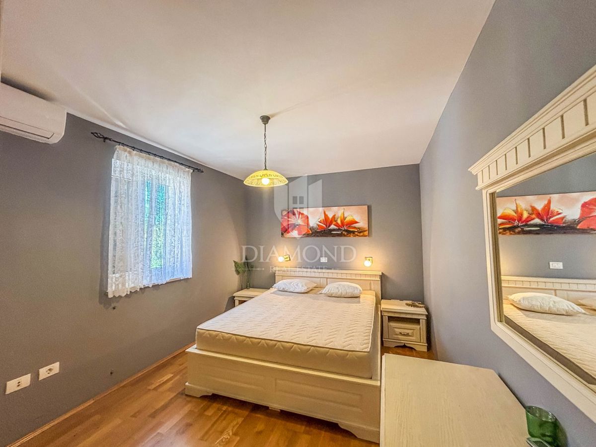 Istria, Umago, dintorni - bellissima casa con piscina vicino al mare!