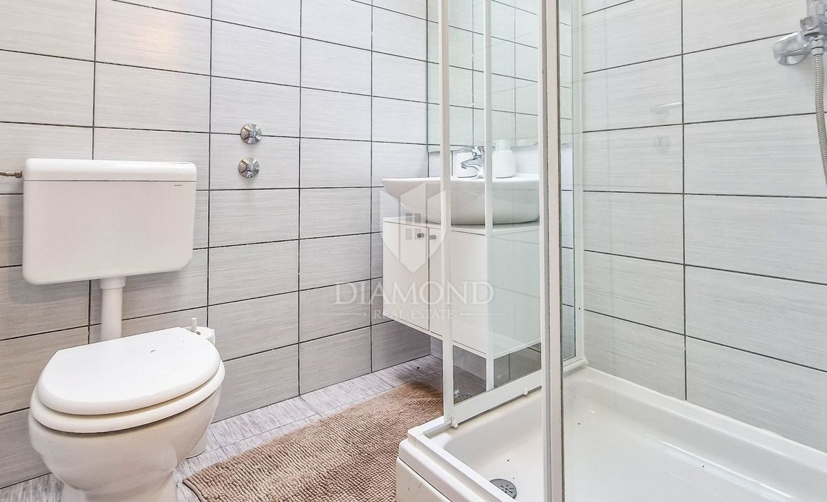 Appartamento Lovrečica, 72m2 con 3 camere da letto 