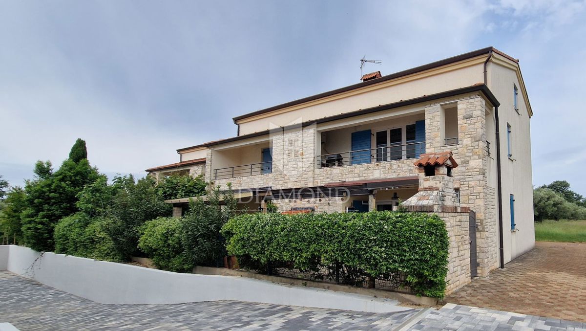 Appartamento Lovrečica, 72m2 con 3 camere da letto 