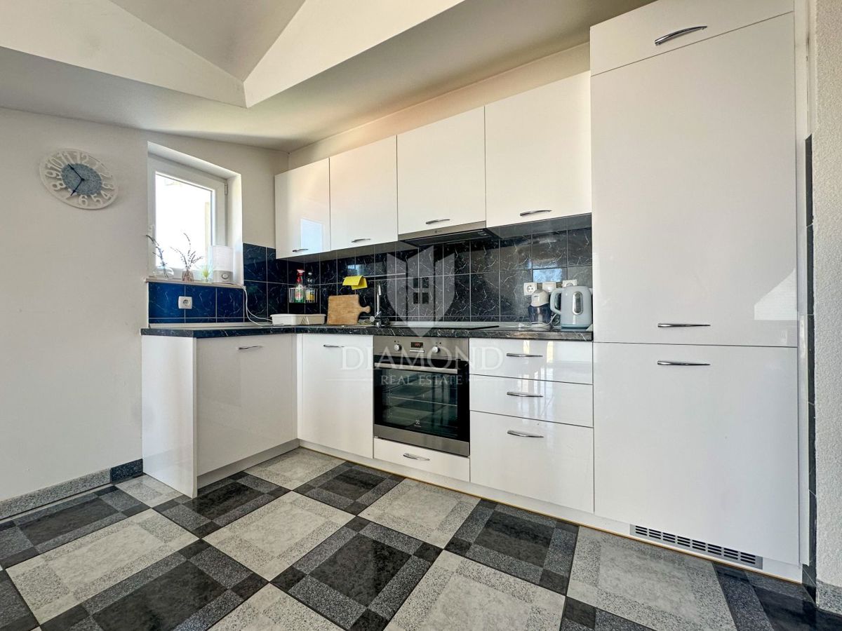 Jadranovo, appartamento con vista mozzafiato