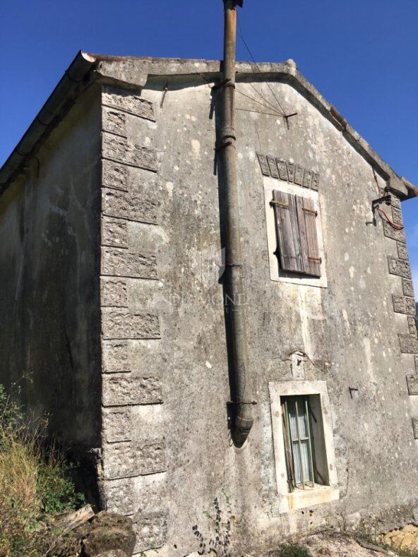 Casa e proprietà a Kršan