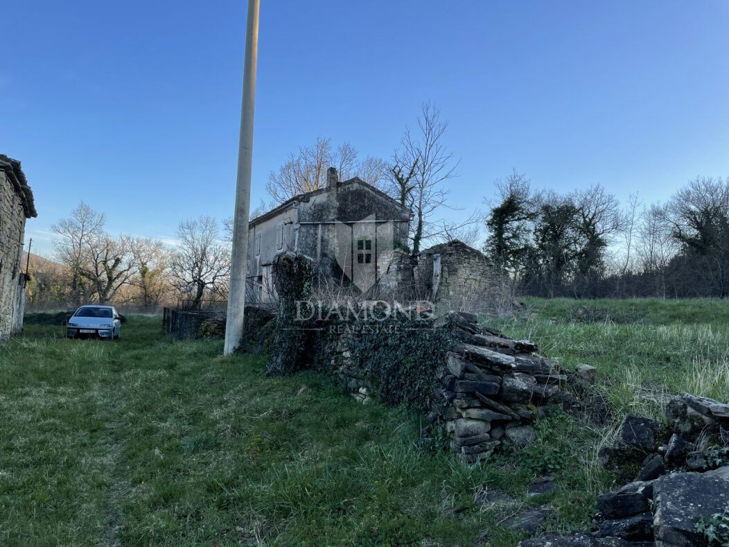 Casa e proprietà a Kršan