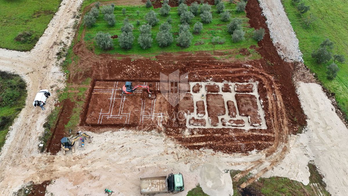 Poreč – Dintorni: Appartamento con terrazza panoramica sul tetto