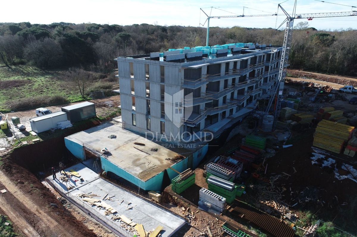 Parenzo – Appartamento spazioso con tre camere da letto e due bagni