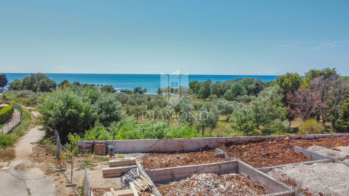 Savudrija, casa moderna in prima fila al mare!