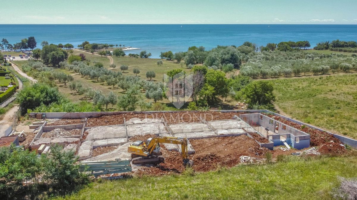 Savudrija, casa moderna in prima fila al mare!