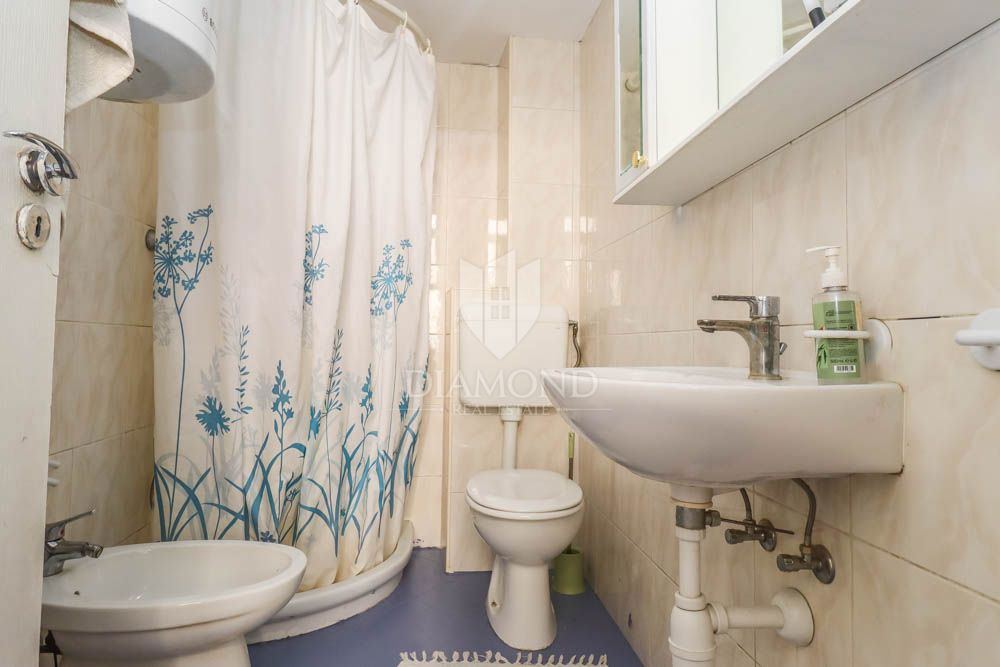 Casa indigena a 100 metri dall'Arena con una bellissima oasi! 