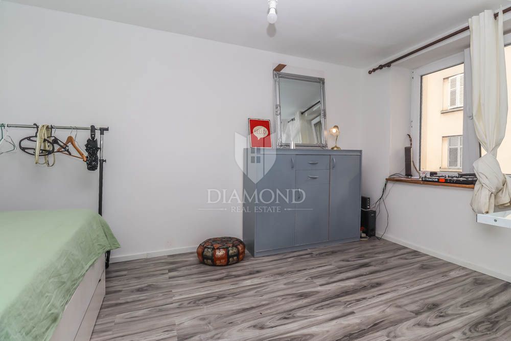 Casa indigena a 100 metri dall'Arena con una bellissima oasi! 