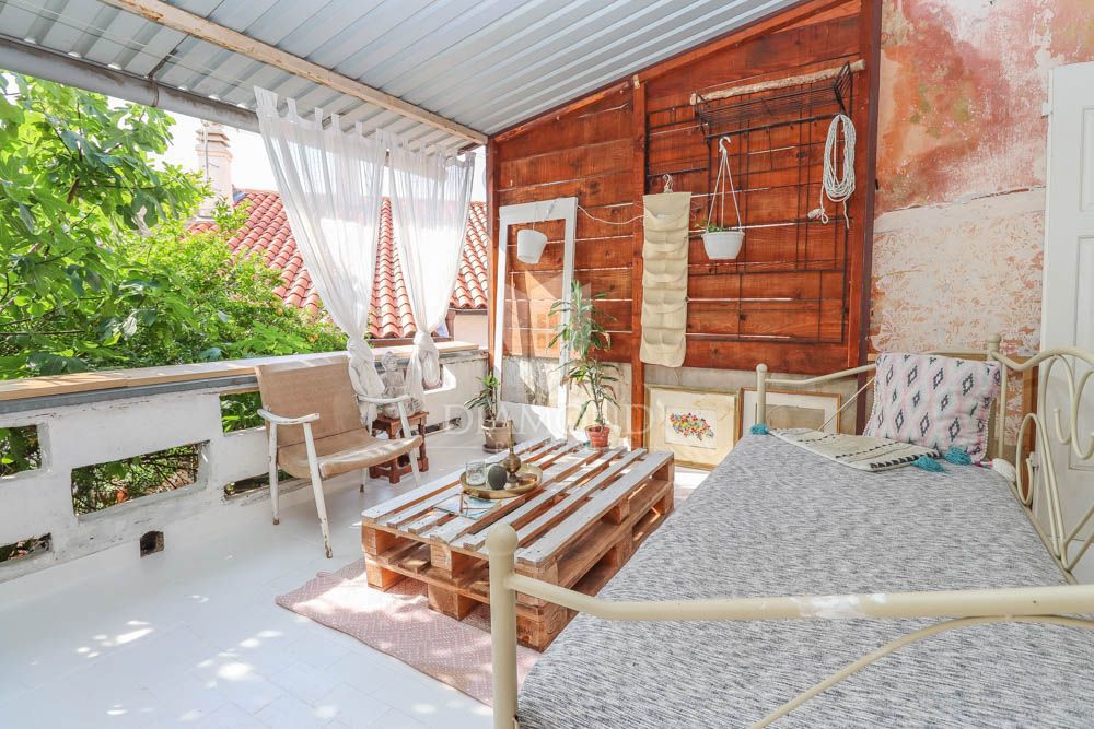 Casa indigena a 100 metri dall'Arena con una bellissima oasi! 