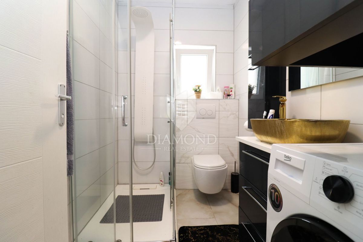 Spazioso appartamento con giardino, 3 camere da letto - Medolino!