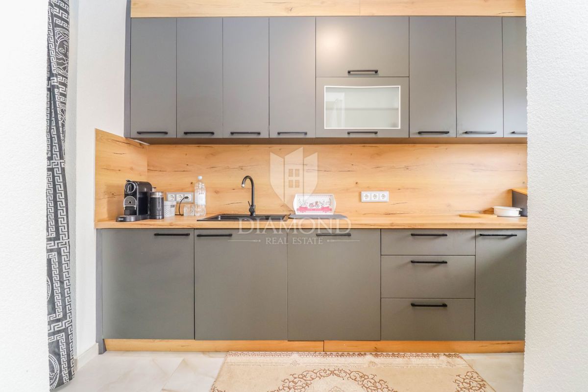 Spazioso appartamento con giardino, 3 camere da letto - Medolino!