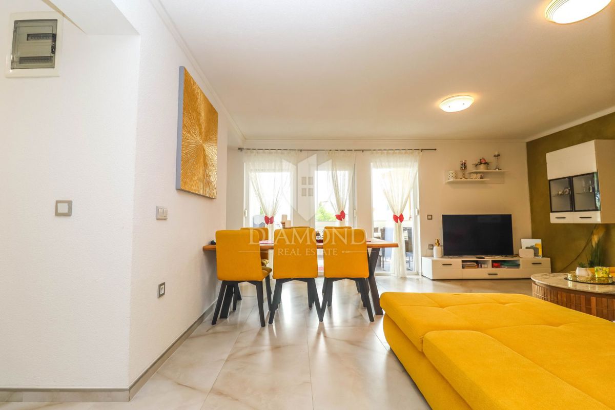 Spazioso appartamento con giardino, 3 camere da letto - Medolino!